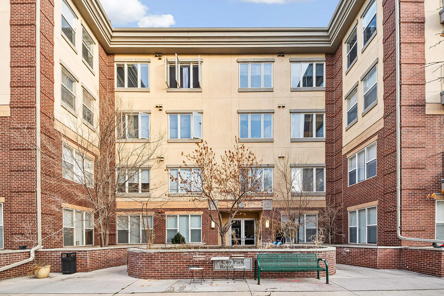 City Park Residences — Photo 2