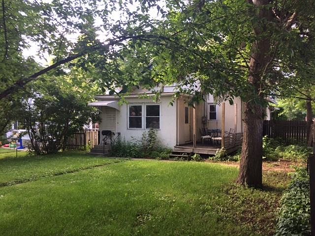 2nd image of 1582 Berkeley Ave