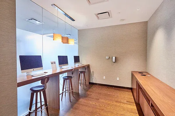 Rented by Voro, LLC | media 17