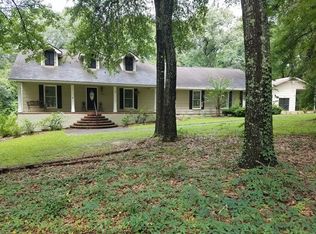 1609 Pineland Dr, Bainbridge, GA 39819