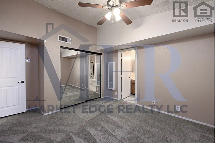 425 E Marco Polo Rd — Photo 14