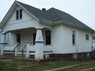 23 Maple St, Glouster, OH 45732