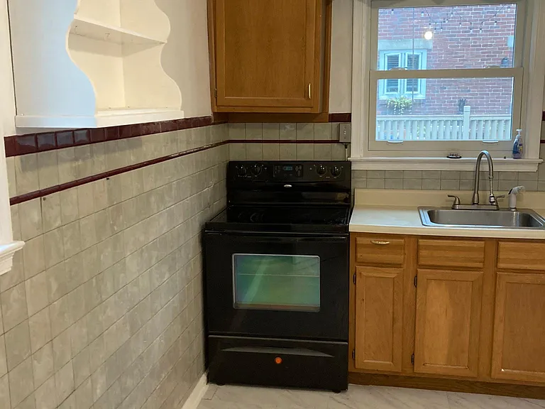 515 Fountain St — Photo 19