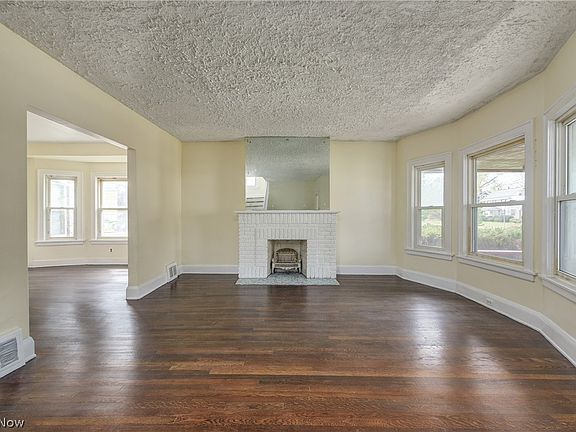 5th image of 1671 Lee Rd