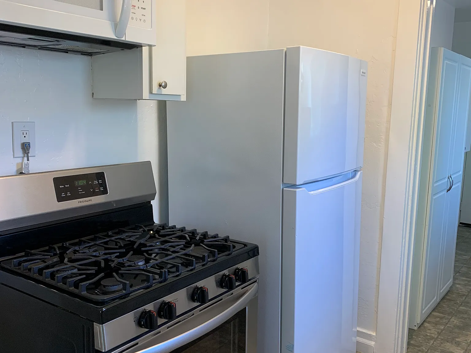 244 Foresthill Ave — Photo 4
