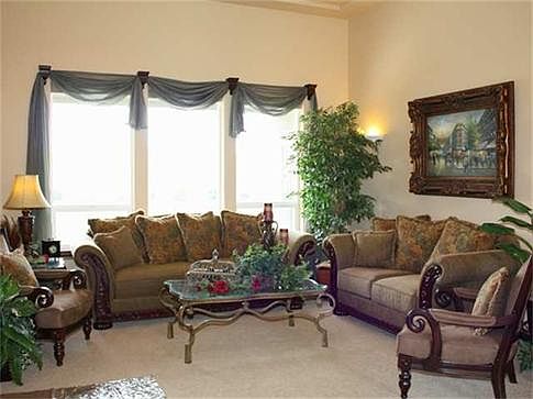 4th image of 8615 W Clearwater Pl