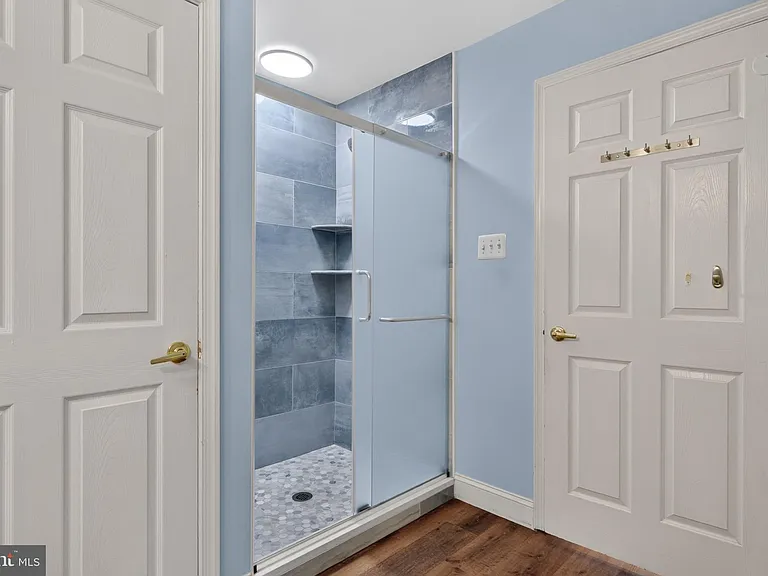 20 Carter Ln — Photo 28