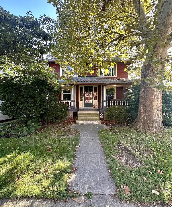 464 Crestwood Ave #A