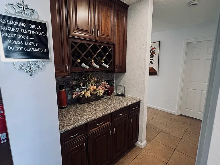 10808 Esmond Ct — Photo 23