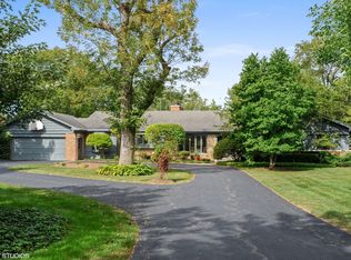 148 Eddy Ln, Northfield, IL 60093