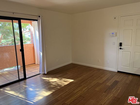 2nd image of 4810 S La Brea Ave #208