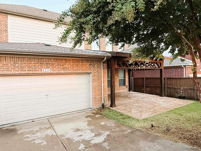 2215 Longview Rd — Photo 23