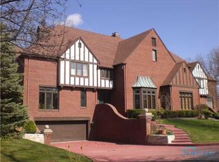 30278 W Waterford Dr, Perrysburg, OH 43551