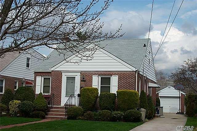 1st image of 1882 Stewart Ave