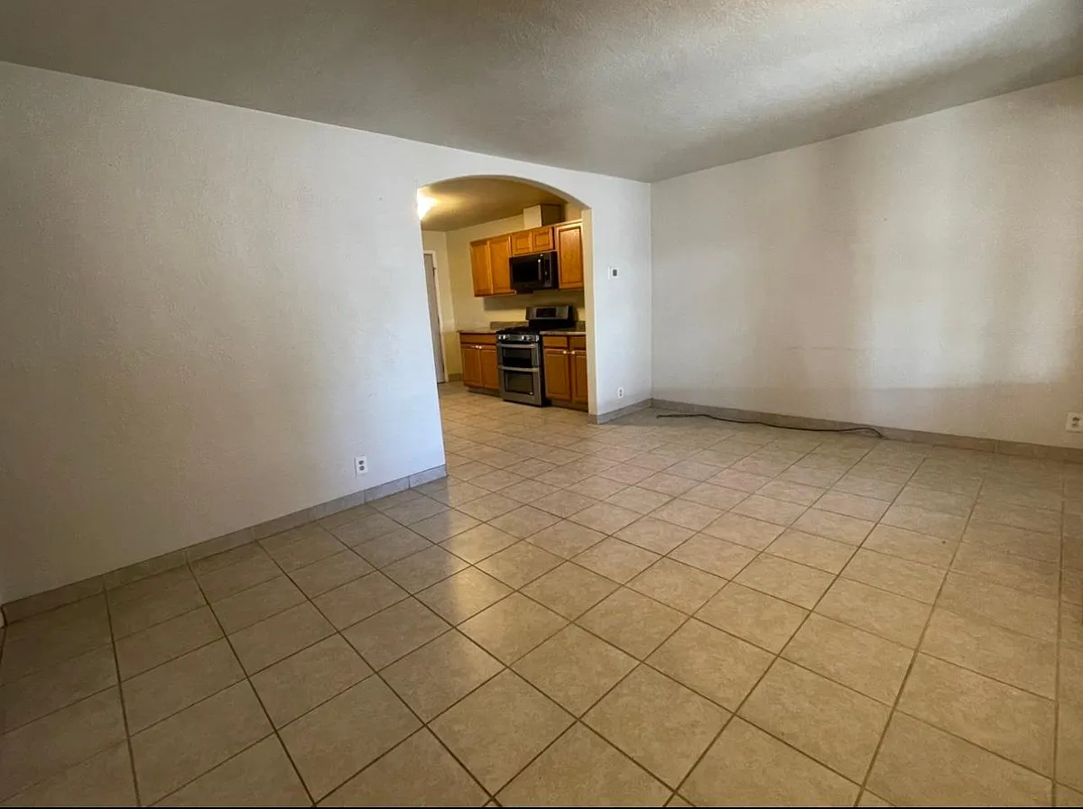 Building Photo - 282 Gallaway Ln
