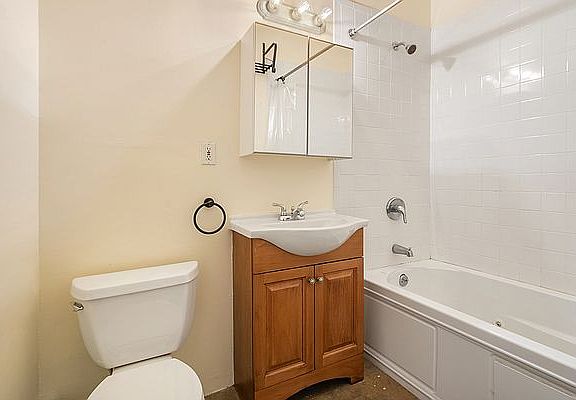 5th image of 315 W 136th St APT 3