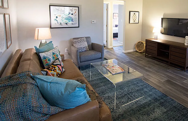 The Flats Apartments — Photo 9