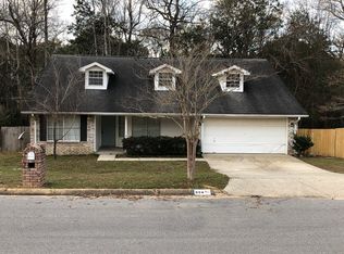 624 Ashford Rd, Cantonment, FL 32533