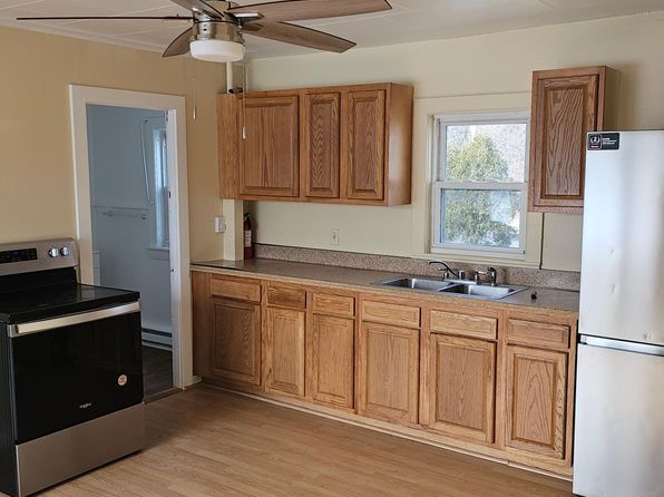 221 Lisbon St #2