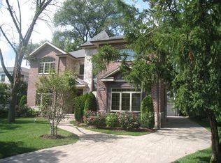 314 Auburn Ave, Winnetka, IL 60093