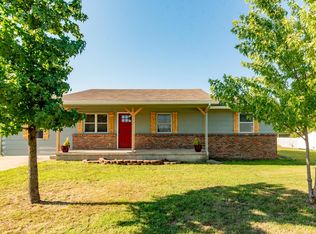 200 E 11th Ave, Caney, KS 67333