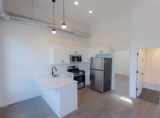 415 North, Chicago, IL 60610