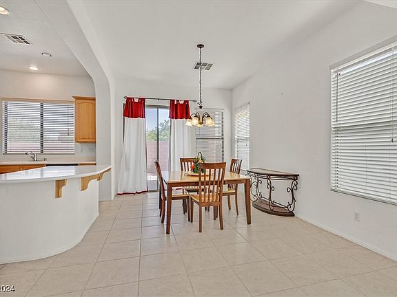 5th image of 2364 Tribeca St
