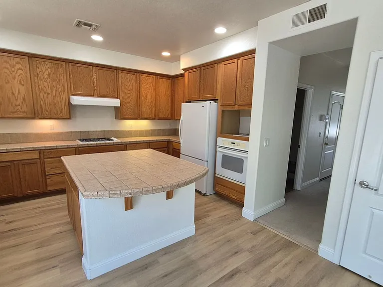 9835 Peters Ranch Way — Photo 9