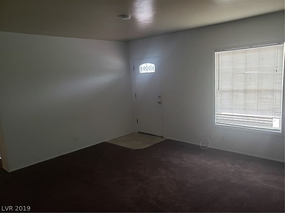 2nd image of 321 E Bonanza Way