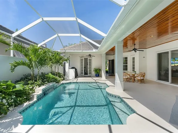9130 Spring Time Dr, Vero Beach, FL 32963