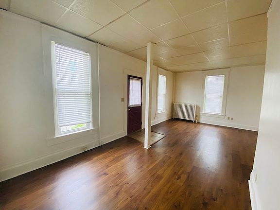 2nd image of 112 W 2nd St #1