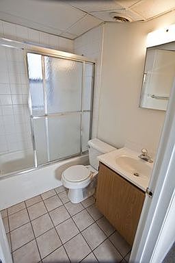 2nd image of 201 Klotter Ave APT D2