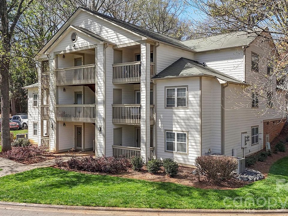 1st image of 1032 Churchill Downs Ct APT J