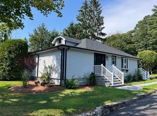 20 Rockwood Rd, Norfolk, MA 02056