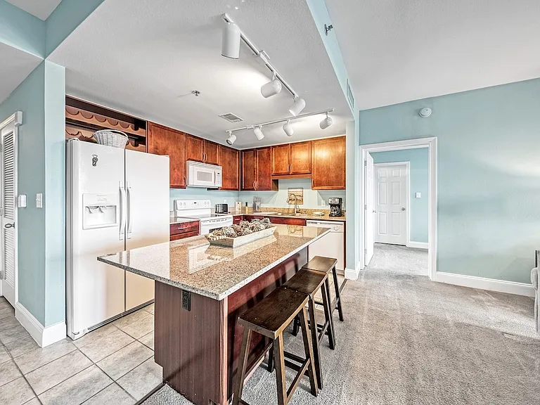 9902 S Thomas Dr #1890 — Photo 8