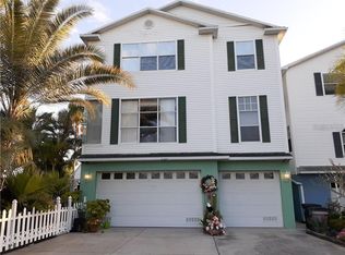5317 Boardwalk St, Holiday, FL 34690