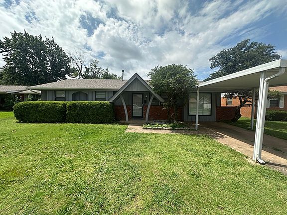 4th image of 4844 Woodview Dr