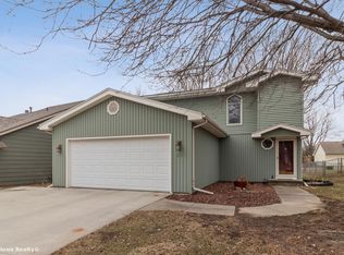 220 24th St, West Des Moines, IA 50265