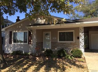 1303 E 3rd St, Washington, MO 63090