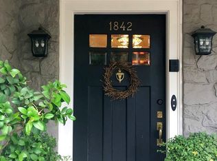 1842 Oak St #3, Napa, CA 94559