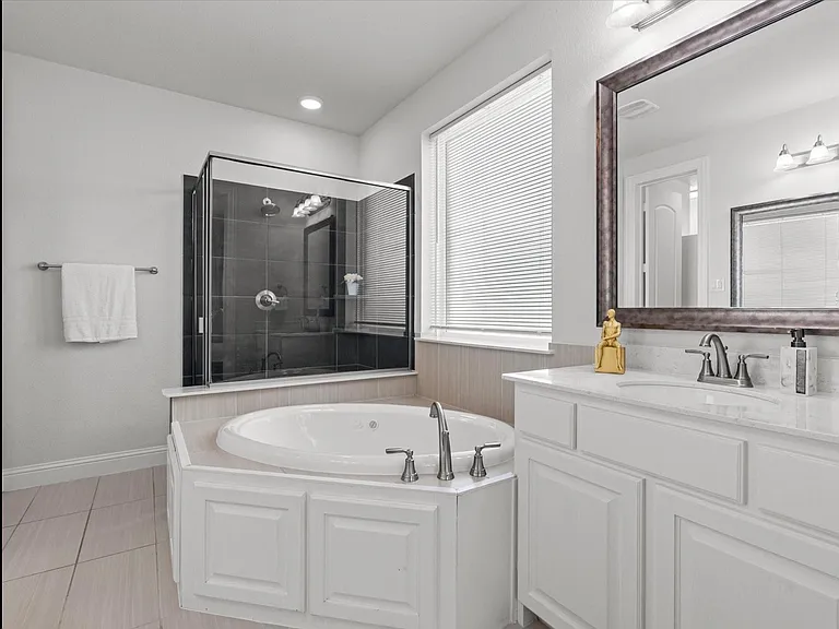 5600 Snowberry Dr — Photo 10