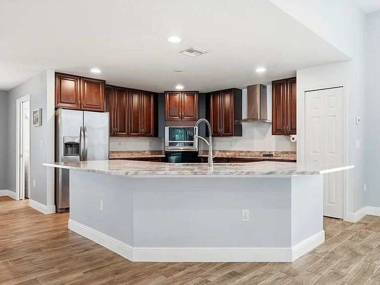 1280 SW Kalevala Dr — Photo 10