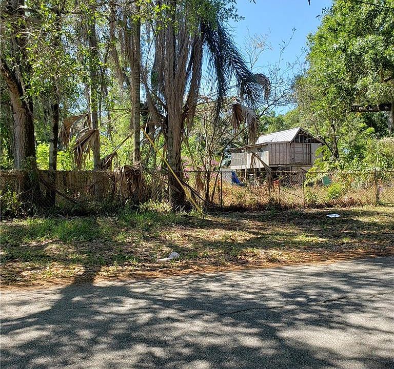 1st image of 5117 17th Ave