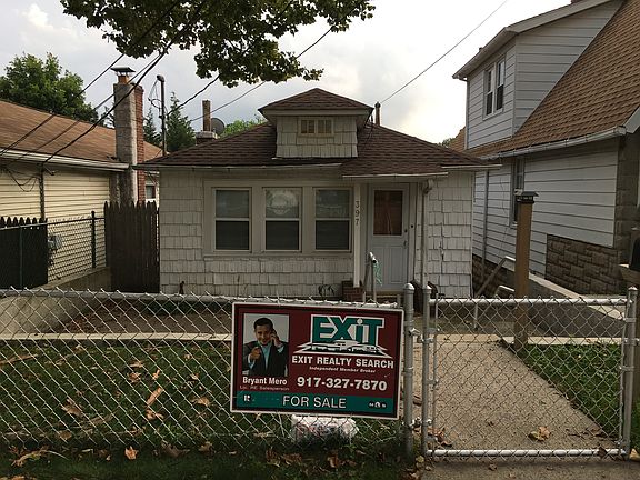 2nd image of 397 Pennyfield Ave