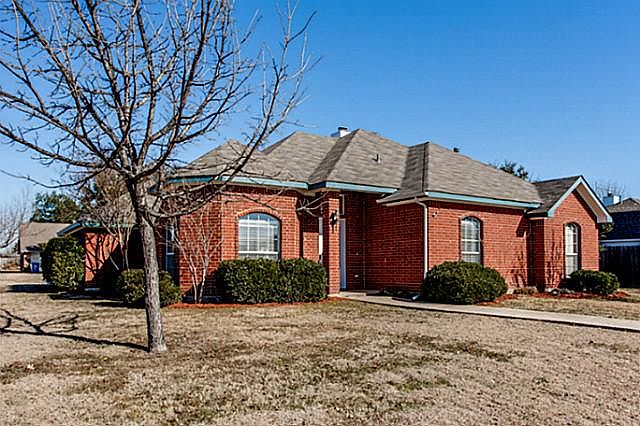 1st image of 3401 Trailridge Dr