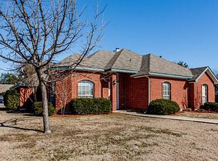 3401 Trailridge Dr, Sachse, TX 75048