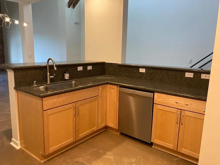 596 Manzana Pl — Photo 9