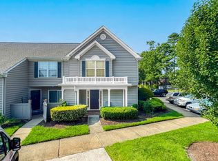 2393 Old Greenbrier Rd, Chesapeake, VA 23325