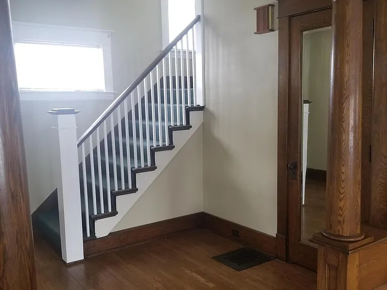 124 Valley Ave SW — Photo 15