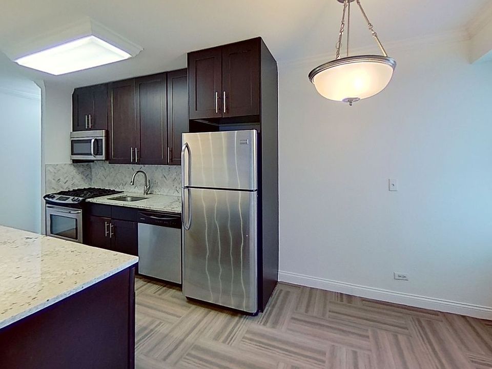 1st image of 747 10th Ave APT 6F